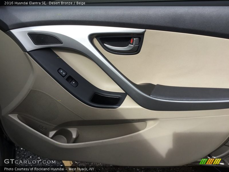 Desert Bronze / Beige 2016 Hyundai Elantra SE