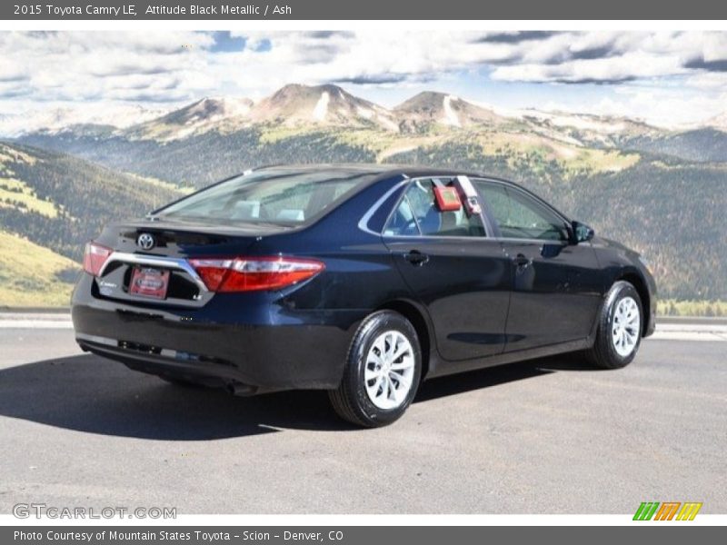 Attitude Black Metallic / Ash 2015 Toyota Camry LE