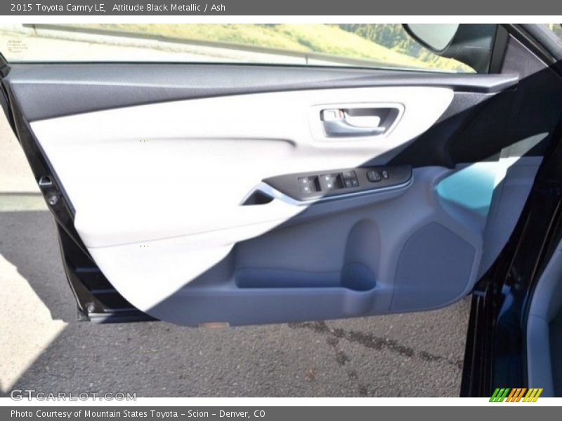 Attitude Black Metallic / Ash 2015 Toyota Camry LE