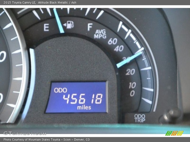 Attitude Black Metallic / Ash 2015 Toyota Camry LE