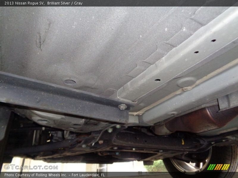Brilliant Silver / Gray 2013 Nissan Rogue SV