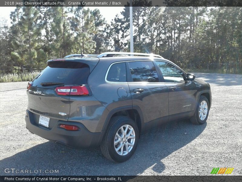 Granite Crystal Metallic / Black 2018 Jeep Cherokee Latitude Plus