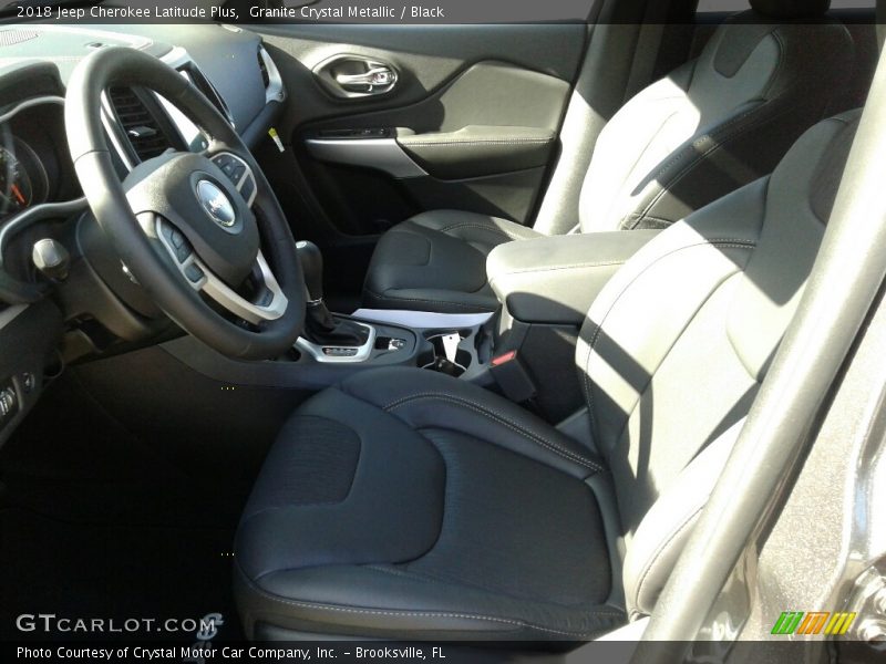 Granite Crystal Metallic / Black 2018 Jeep Cherokee Latitude Plus