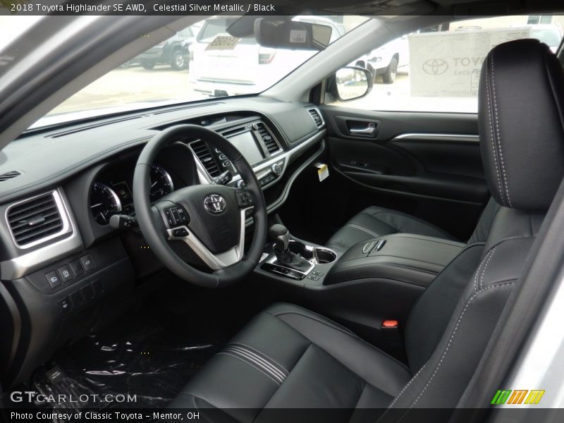 Celestial Silver Metallic / Black 2018 Toyota Highlander SE AWD