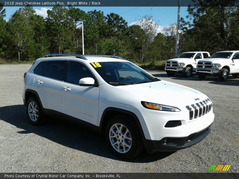 Bright White / Black 2018 Jeep Cherokee Latitude Plus
