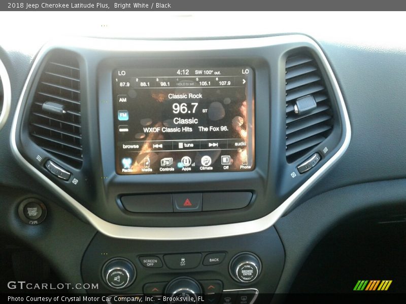 Bright White / Black 2018 Jeep Cherokee Latitude Plus
