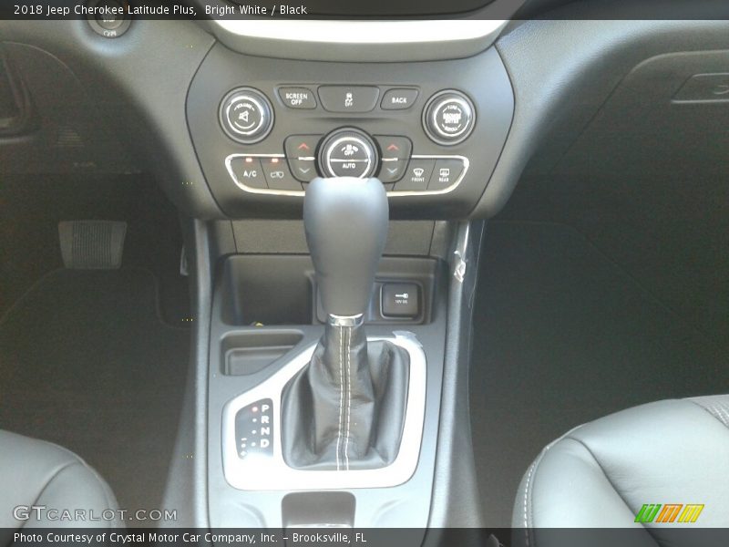 Bright White / Black 2018 Jeep Cherokee Latitude Plus
