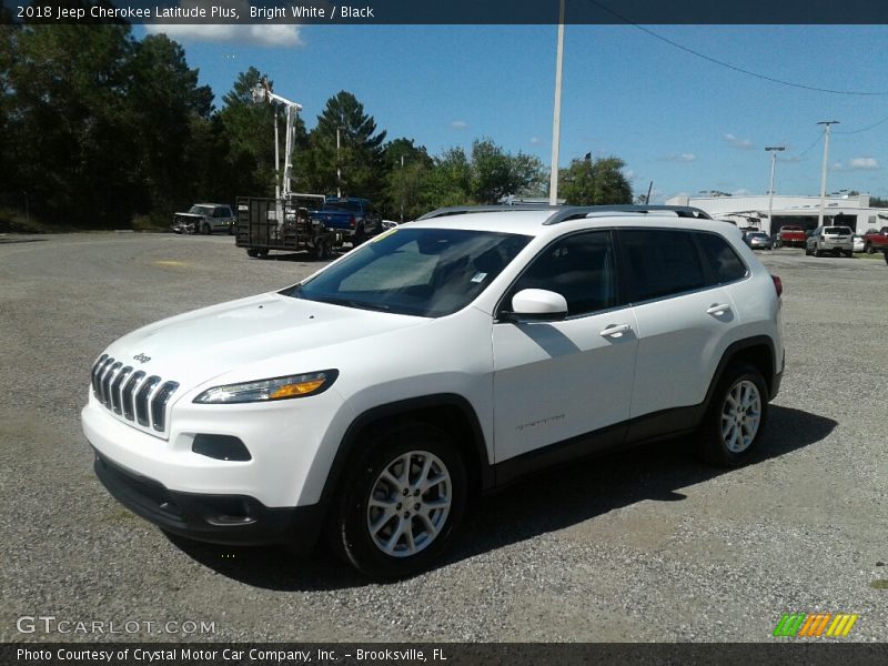 Bright White / Black 2018 Jeep Cherokee Latitude Plus