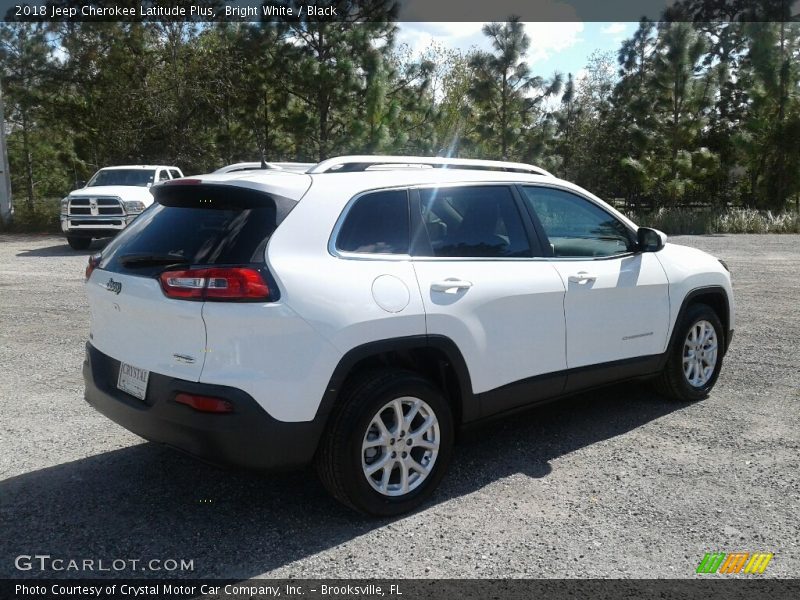 Bright White / Black 2018 Jeep Cherokee Latitude Plus