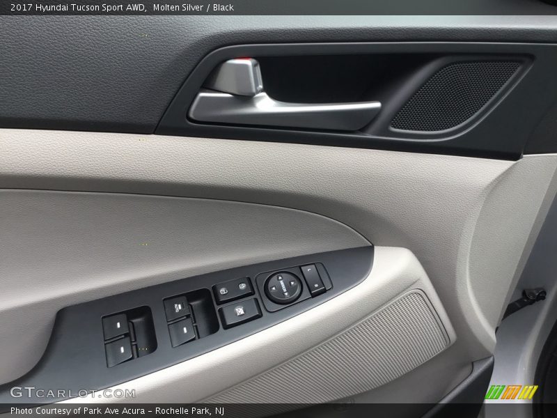 Molten Silver / Black 2017 Hyundai Tucson Sport AWD