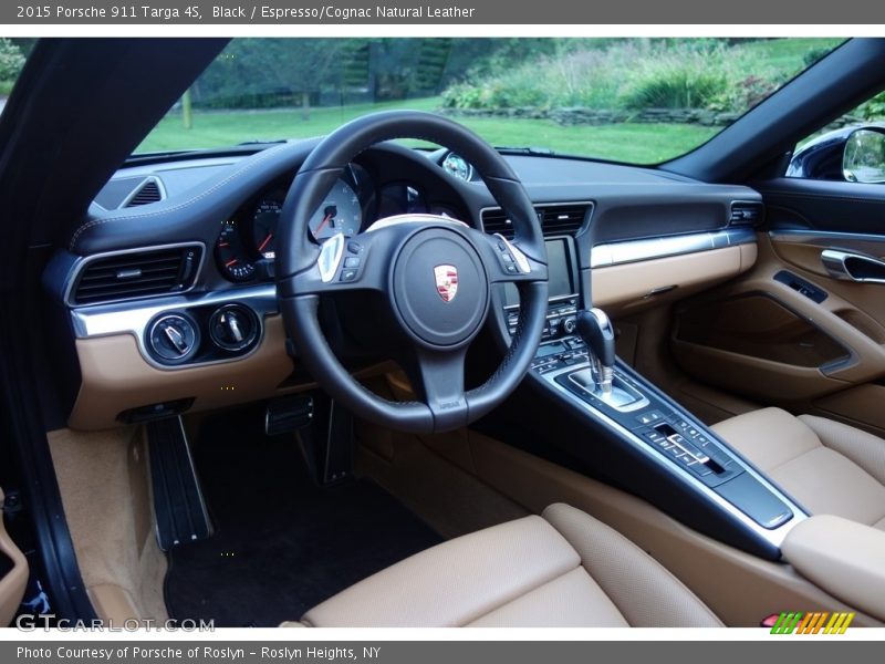 Dashboard of 2015 911 Targa 4S