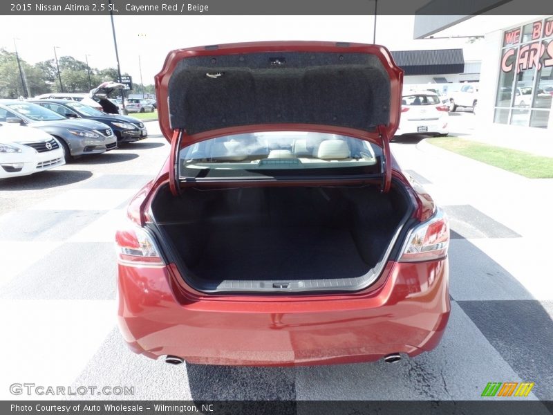 Cayenne Red / Beige 2015 Nissan Altima 2.5 SL