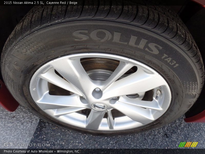 Cayenne Red / Beige 2015 Nissan Altima 2.5 SL