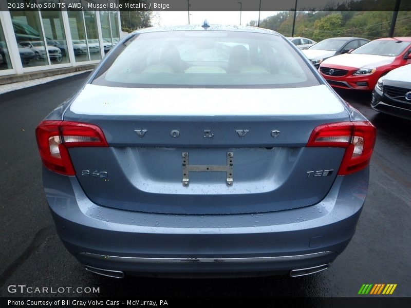 Mussel Blue Metallic / Beige 2018 Volvo S60 T5 AWD