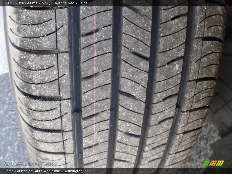 Cayenne Red / Beige 2015 Nissan Altima 2.5 SL
