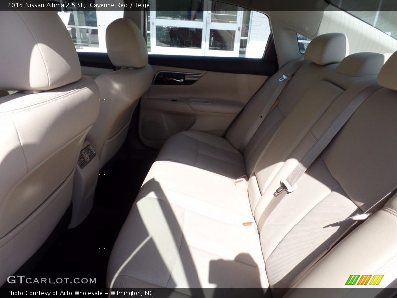 Cayenne Red / Beige 2015 Nissan Altima 2.5 SL