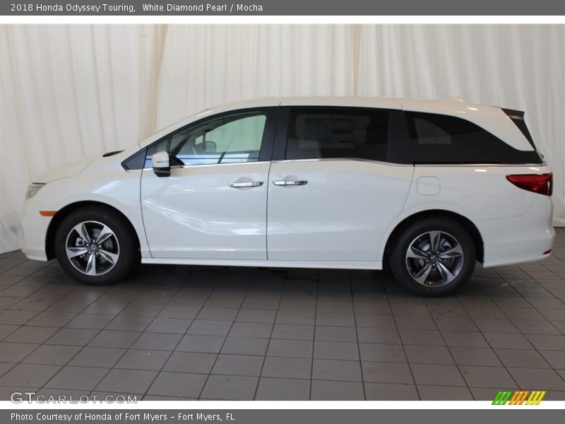 White Diamond Pearl / Mocha 2018 Honda Odyssey Touring