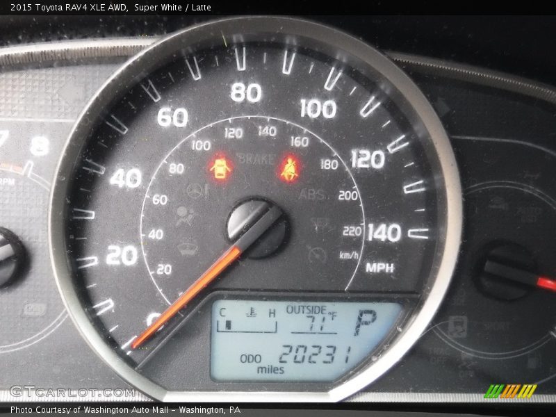 Super White / Latte 2015 Toyota RAV4 XLE AWD