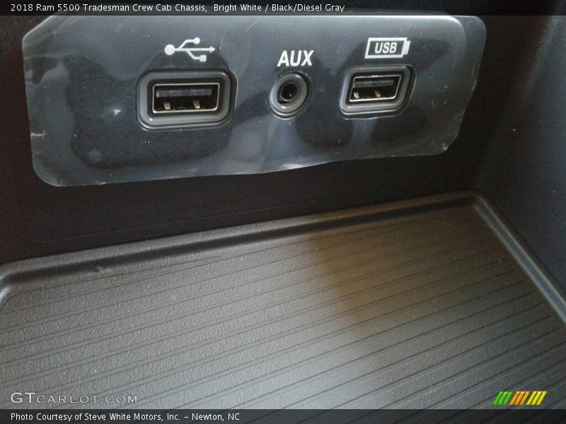 Bright White / Black/Diesel Gray 2018 Ram 5500 Tradesman Crew Cab Chassis