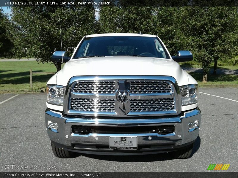 Pearl White / Black 2018 Ram 3500 Laramie Crew Cab 4x4