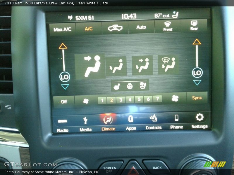 Pearl White / Black 2018 Ram 3500 Laramie Crew Cab 4x4