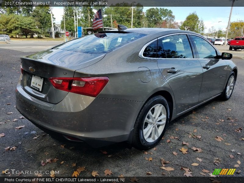 Pepperdust Metallic / Jet Black 2017 Chevrolet Malibu LT