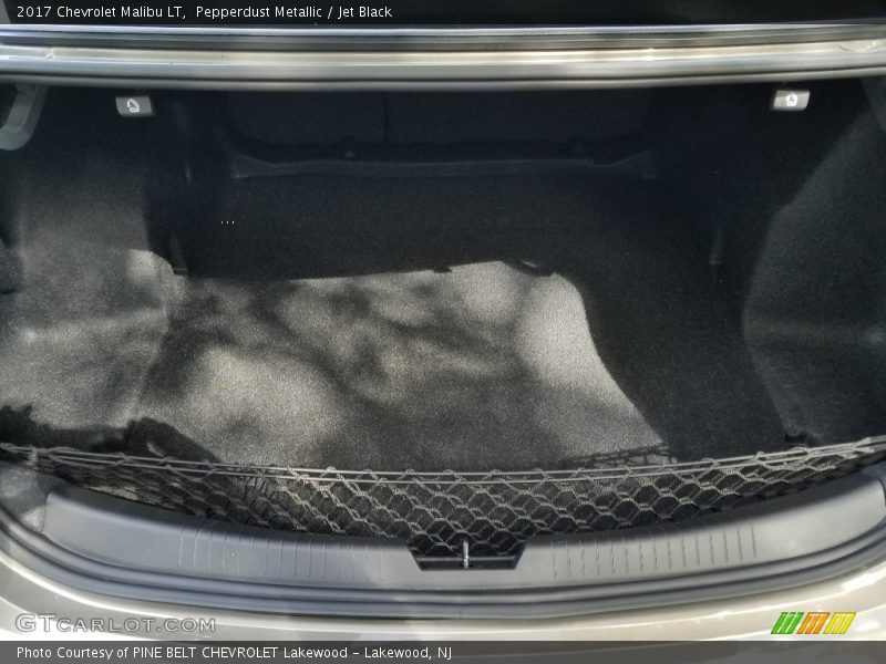 Pepperdust Metallic / Jet Black 2017 Chevrolet Malibu LT