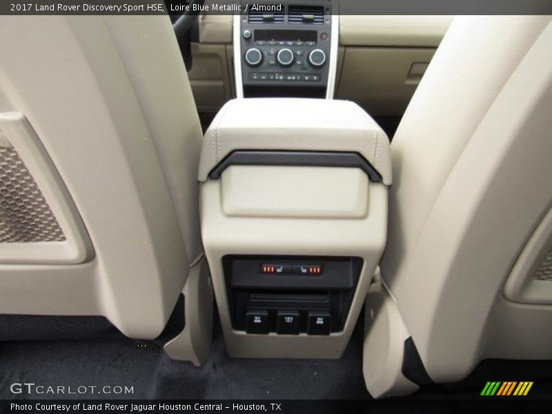 Loire Blue Metallic / Almond 2017 Land Rover Discovery Sport HSE