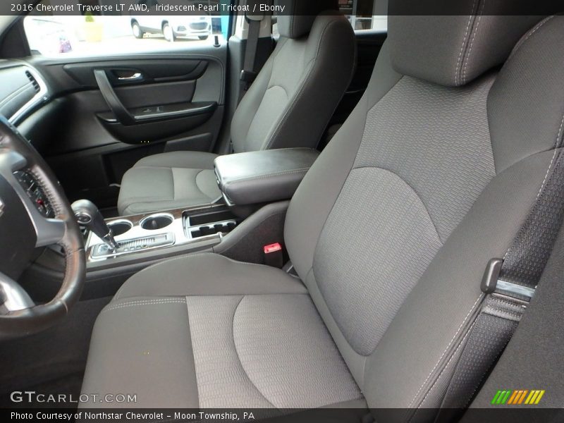 Iridescent Pearl Tricoat / Ebony 2016 Chevrolet Traverse LT AWD