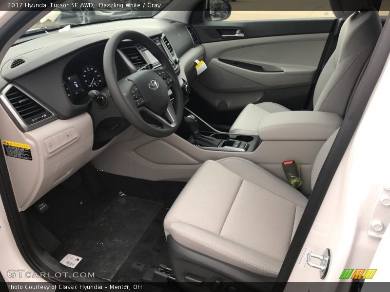 Dazzling White / Gray 2017 Hyundai Tucson SE AWD