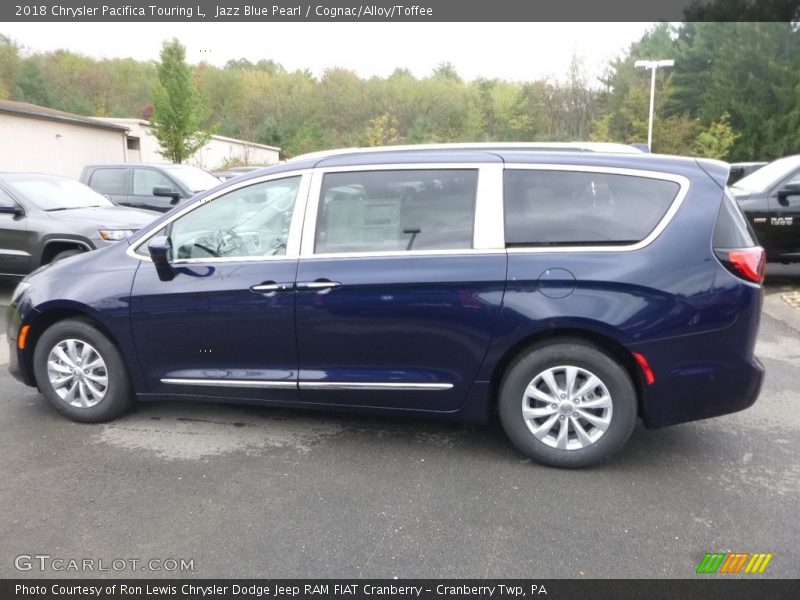 Jazz Blue Pearl / Cognac/Alloy/Toffee 2018 Chrysler Pacifica Touring L
