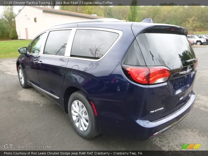 Jazz Blue Pearl / Cognac/Alloy/Toffee 2018 Chrysler Pacifica Touring L