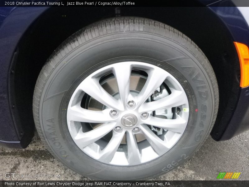 Jazz Blue Pearl / Cognac/Alloy/Toffee 2018 Chrysler Pacifica Touring L