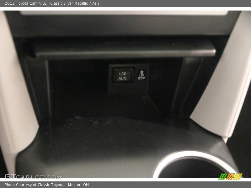 Classic Silver Metallic / Ash 2013 Toyota Camry LE