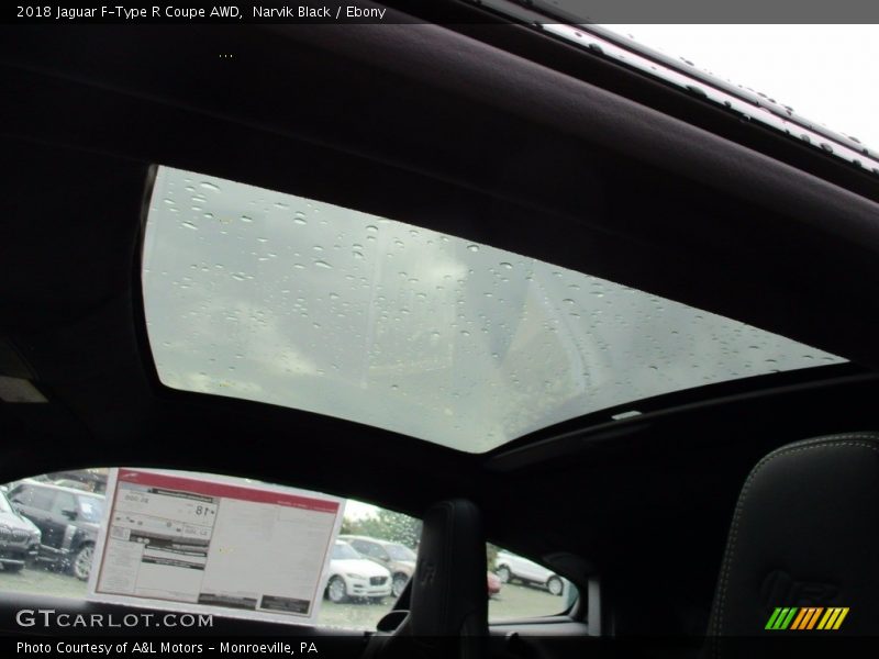 Sunroof of 2018 F-Type R Coupe AWD