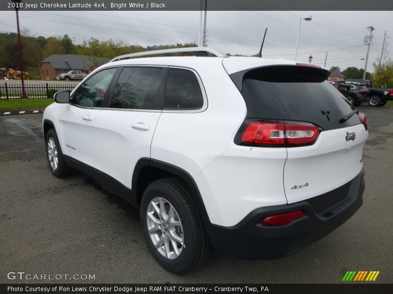 Bright White / Black 2018 Jeep Cherokee Latitude 4x4