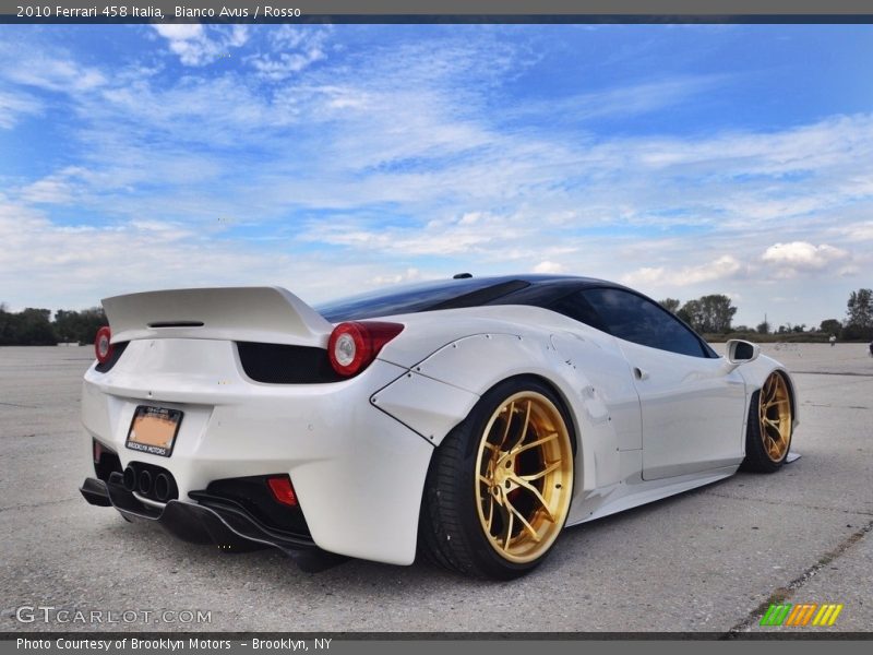 Bianco Avus / Rosso 2010 Ferrari 458 Italia