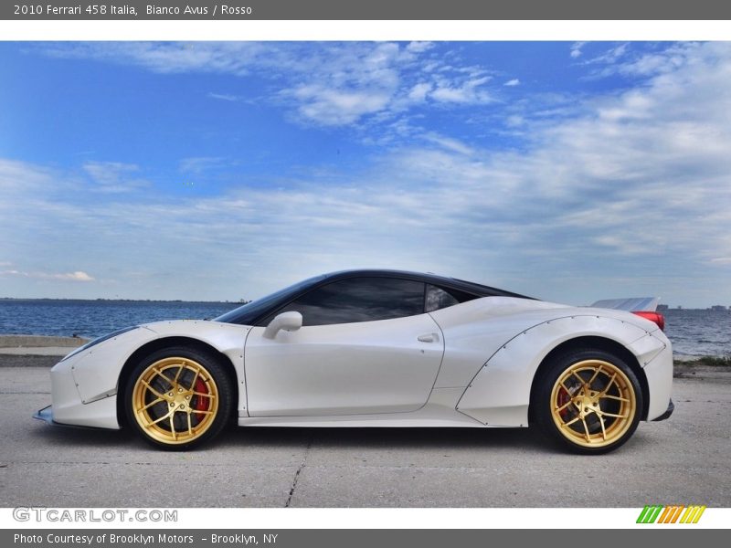 Bianco Avus / Rosso 2010 Ferrari 458 Italia