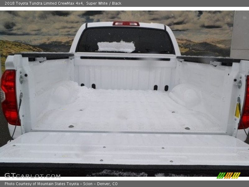 Super White / Black 2018 Toyota Tundra Limited CrewMax 4x4