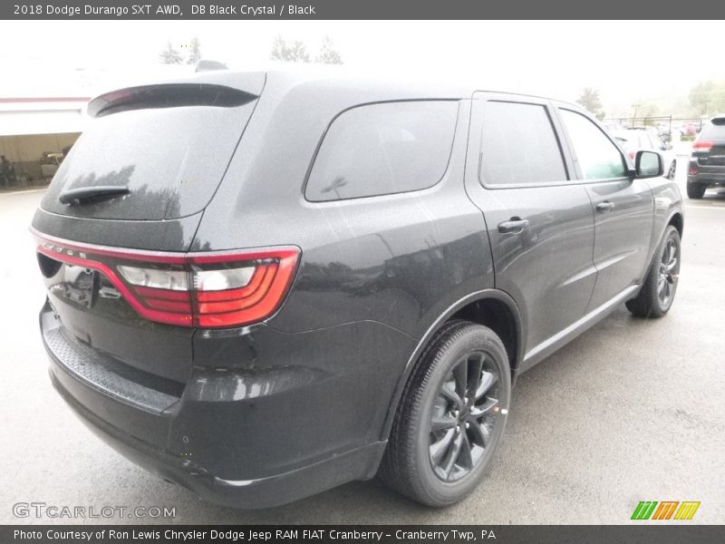 DB Black Crystal / Black 2018 Dodge Durango SXT AWD