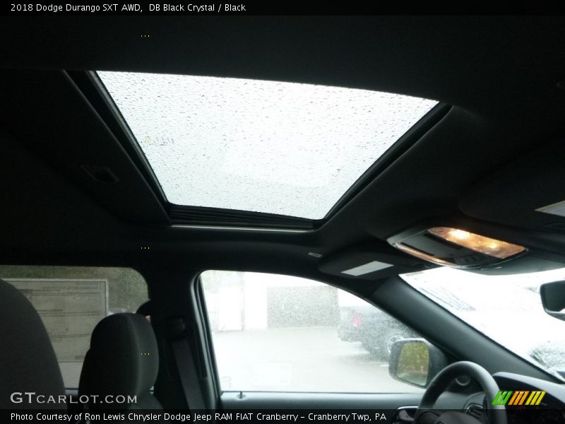 DB Black Crystal / Black 2018 Dodge Durango SXT AWD