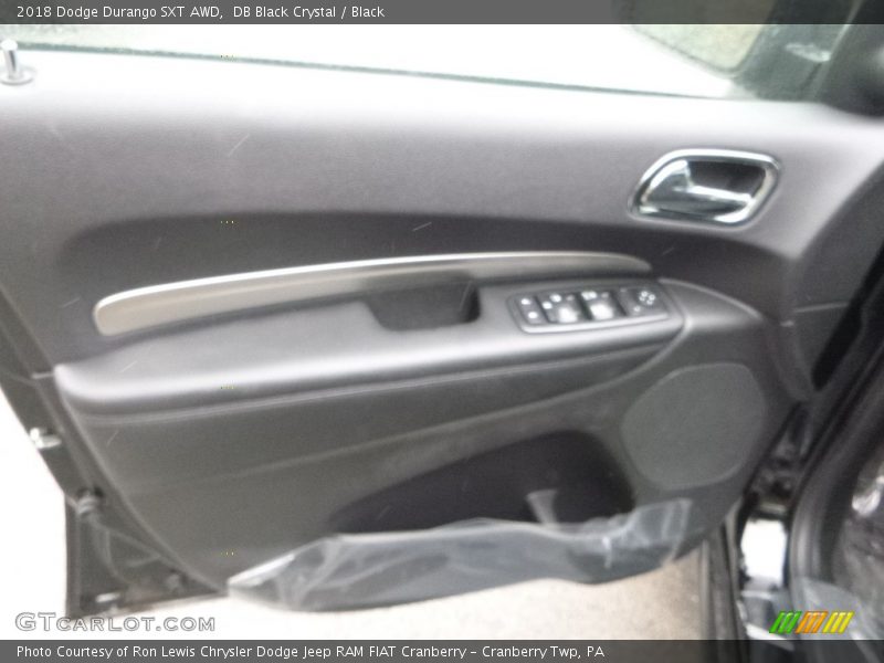 DB Black Crystal / Black 2018 Dodge Durango SXT AWD