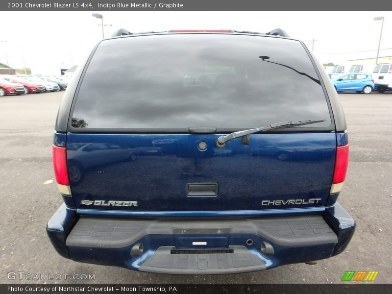 Indigo Blue Metallic / Graphite 2001 Chevrolet Blazer LS 4x4