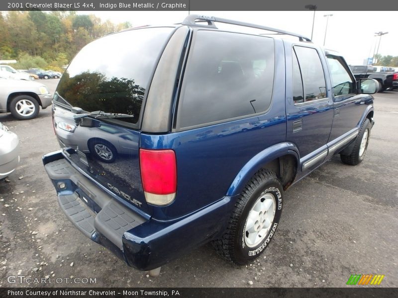 Indigo Blue Metallic / Graphite 2001 Chevrolet Blazer LS 4x4