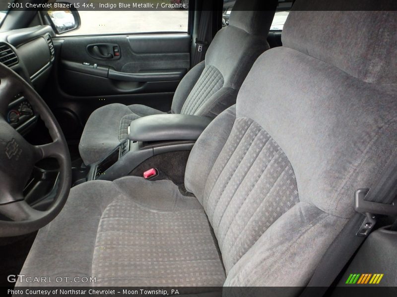 Indigo Blue Metallic / Graphite 2001 Chevrolet Blazer LS 4x4