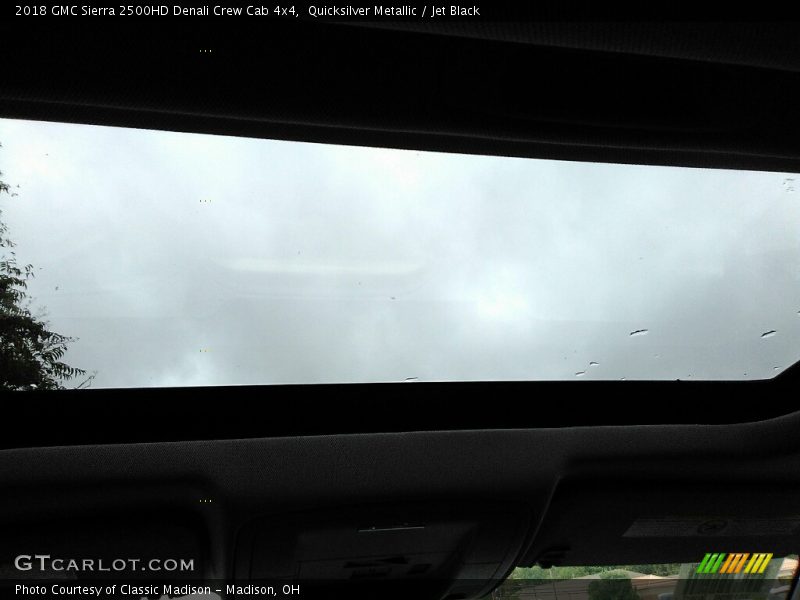 Quicksilver Metallic / Jet Black 2018 GMC Sierra 2500HD Denali Crew Cab 4x4