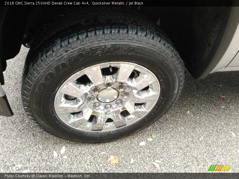 Quicksilver Metallic / Jet Black 2018 GMC Sierra 2500HD Denali Crew Cab 4x4