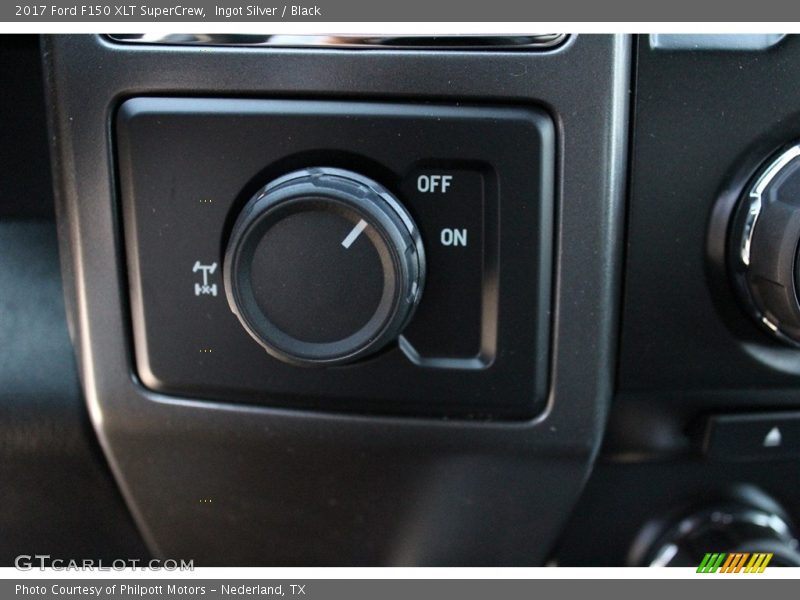 Ingot Silver / Black 2017 Ford F150 XLT SuperCrew