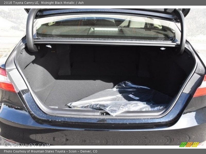 Midnight Black Metallic / Ash 2018 Toyota Camry LE