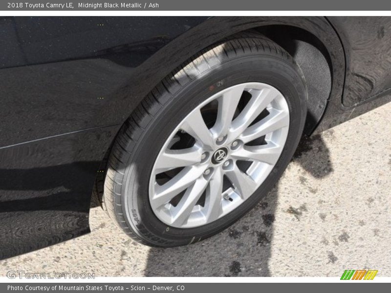 Midnight Black Metallic / Ash 2018 Toyota Camry LE